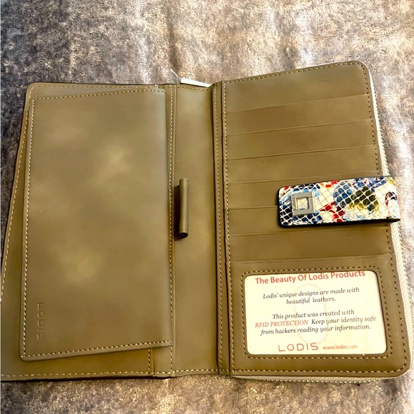 Lodis Wallet NWOT - Picture 5 of 8